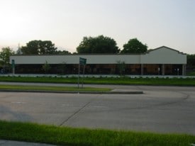 1398 W Gulf Bank, Houston TX - Storefront Property