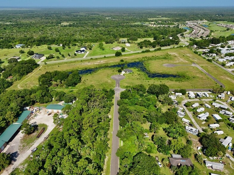 3700 Anglers Ln, Mims, FL for sale - Building Photo - Image 2 of 8