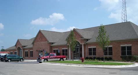 21100-21140 Allen Rd, Woodhaven, MI for lease - Primary Photo - Image 1 of 1