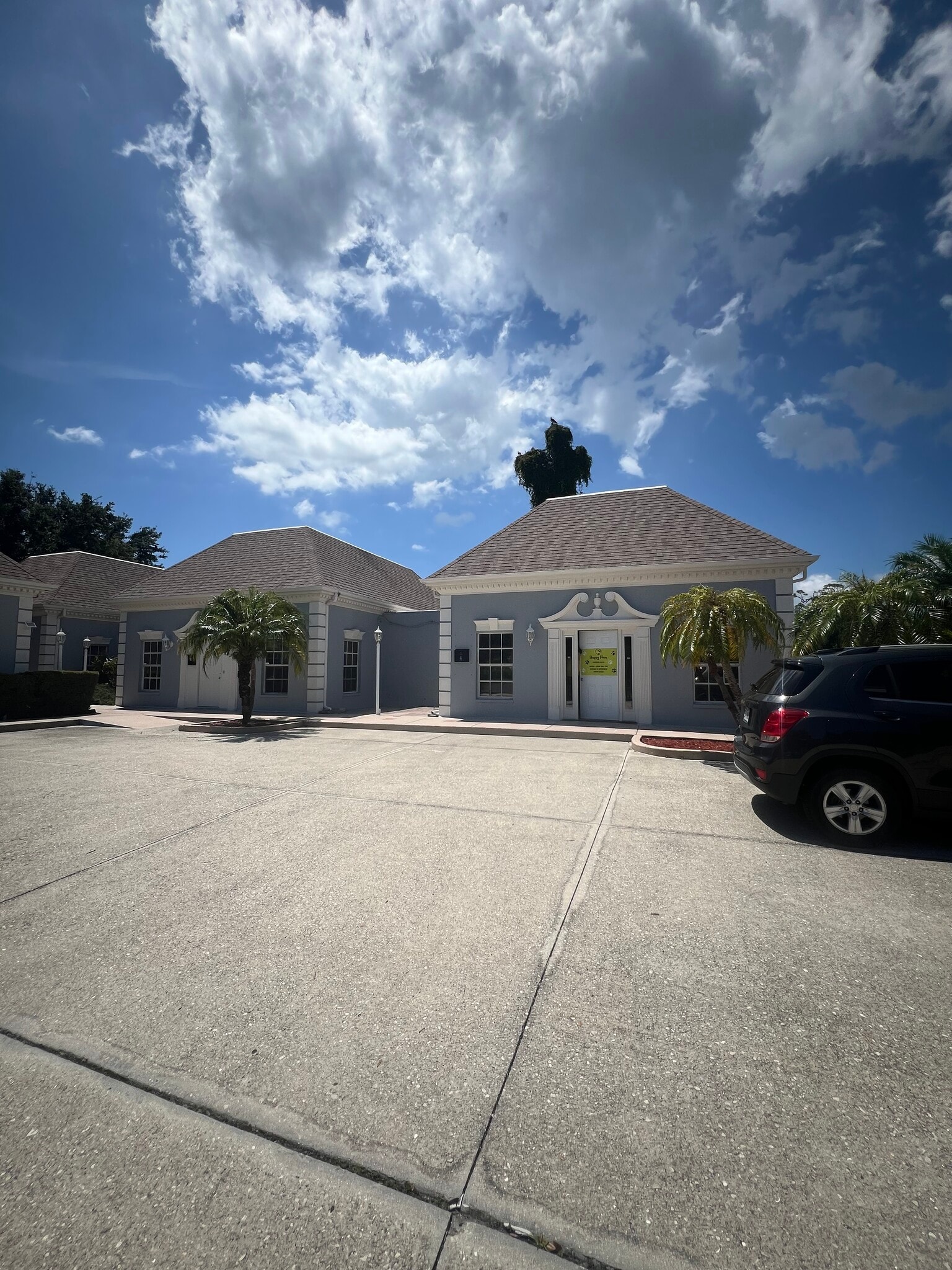205 Montgomery Ave, Sarasota, FL for sale Building Photo- Image 1 of 7