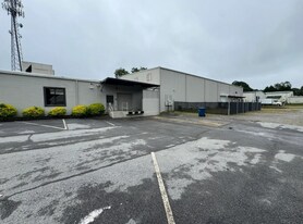 215-219 Lovvorn Rd, Carrollton GA - Warehouse