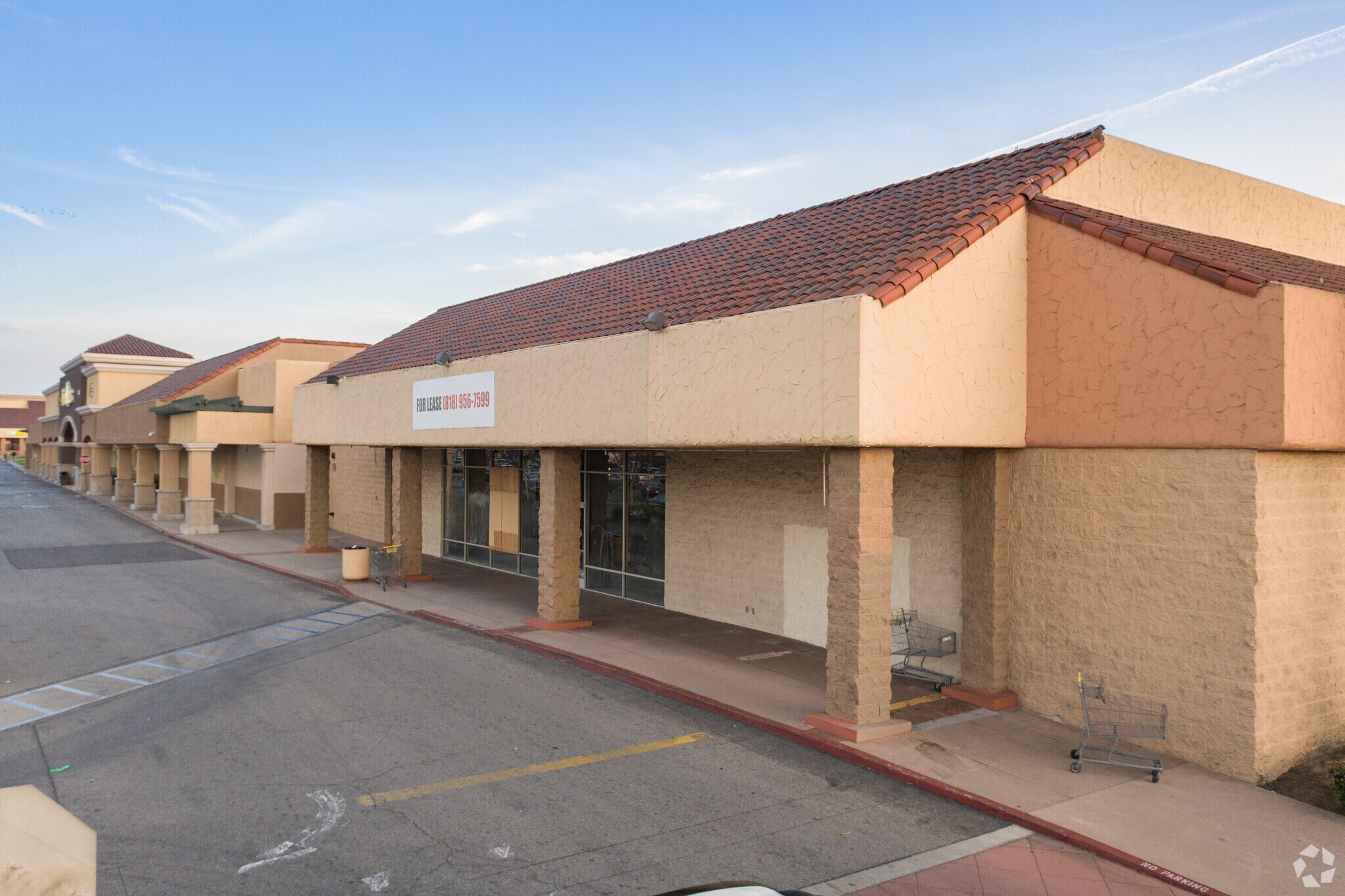 86008800 Whittier Blvd, Pico Rivera, CA 90660 Pico Rivera Plaza