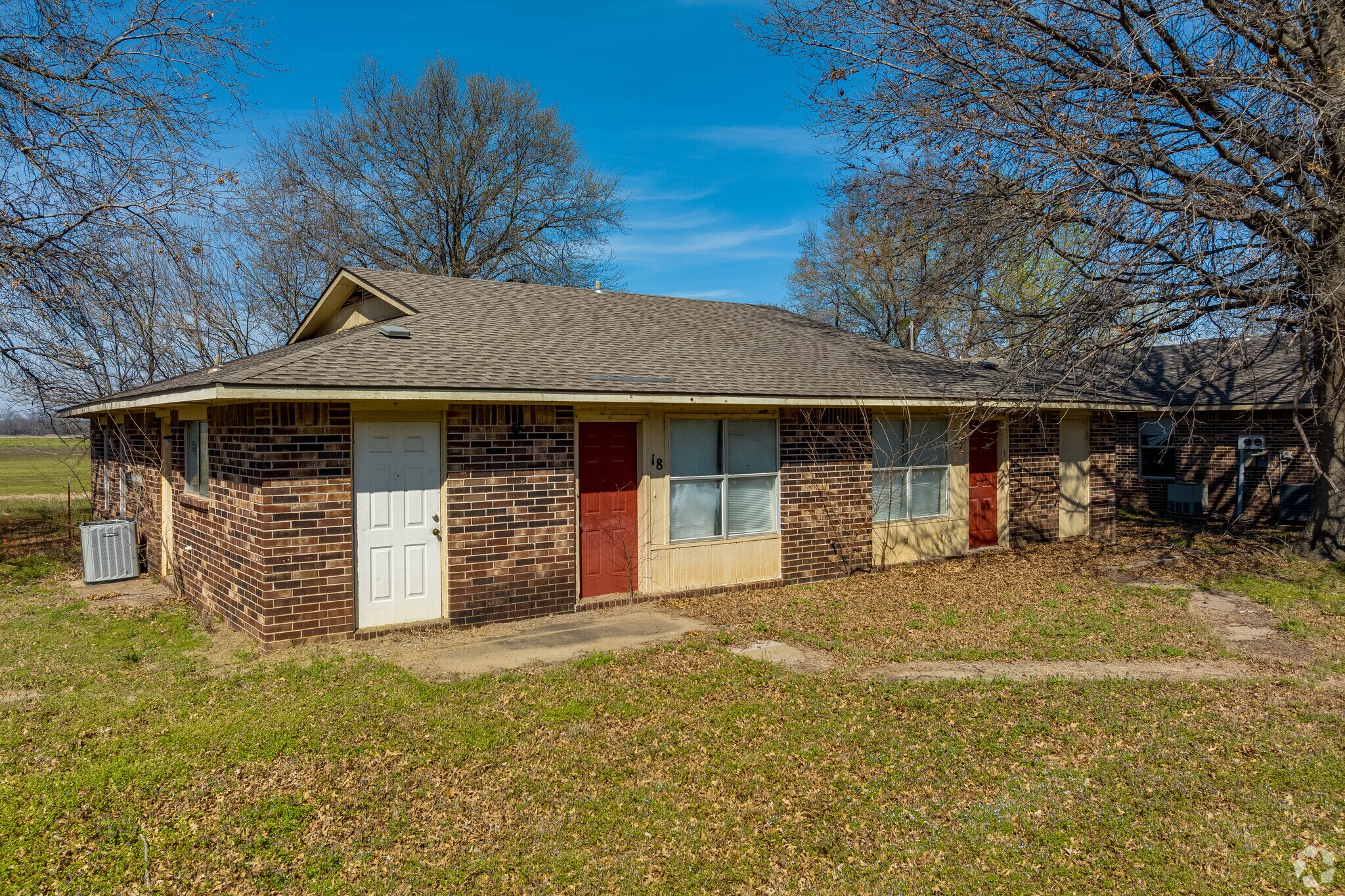 100 Oak St, Webbers Falls, OK for sale Building Photo- Image 1 of 1