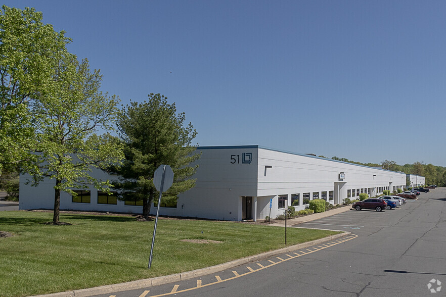 51 Stouts Ln, Monmouth Junction, NJ for lease - Building Photo - Image 1 of 14