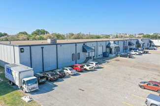 More details for 910-916 Avenue M, Grand Prairie, TX - Industrial for Sale