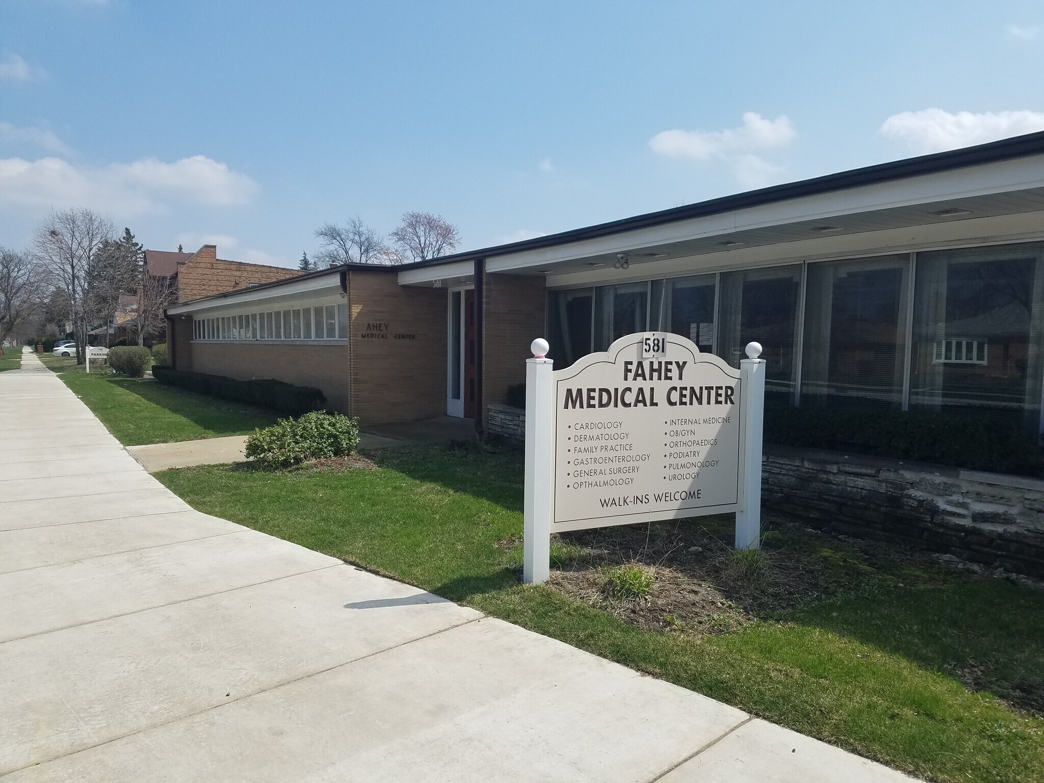 581 E Golf Rd, Des Plaines, IL for sale Building Photo- Image 1 of 1