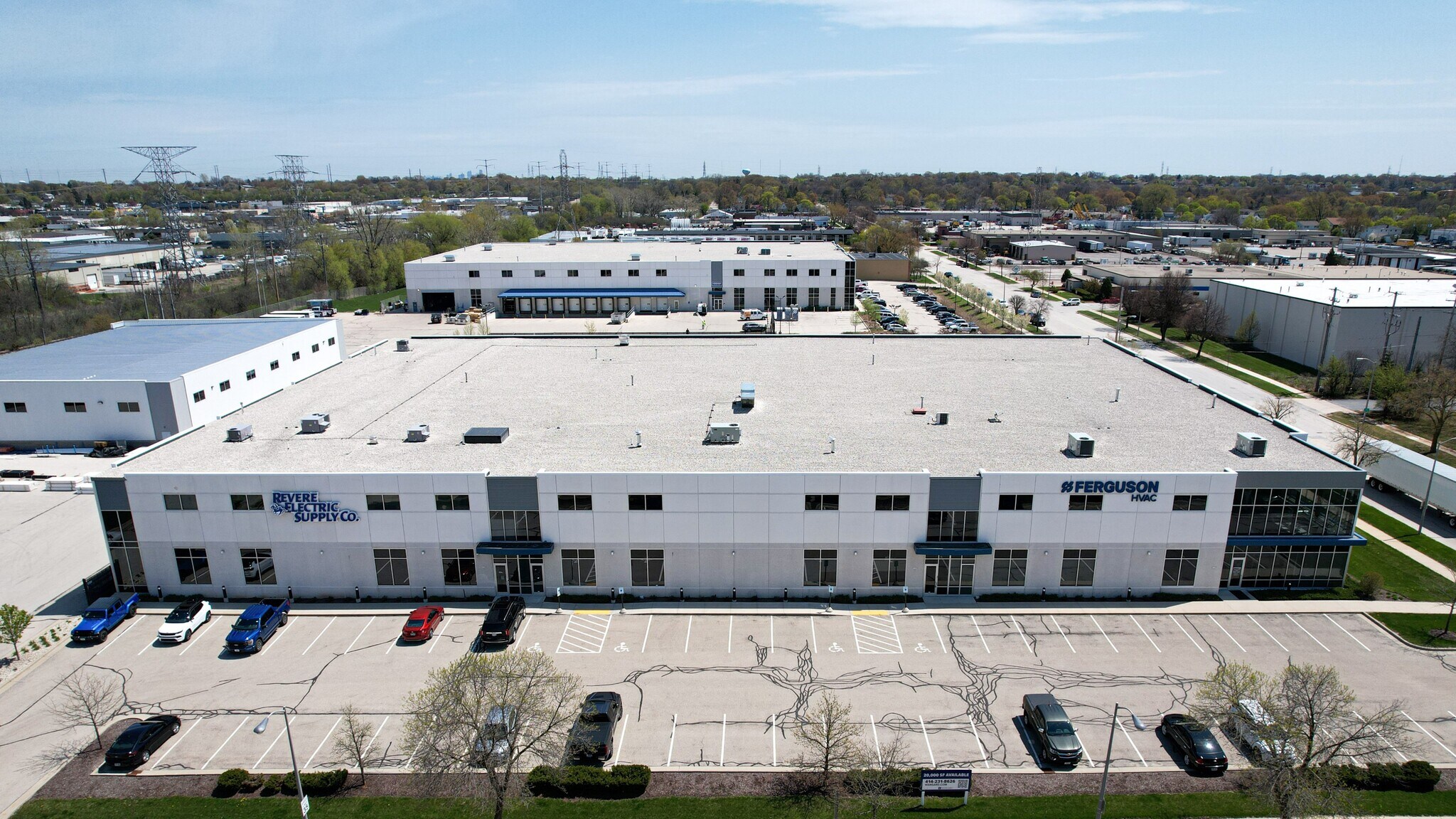 11540 W Rogers St, West Allis, WI for lease Building Photo- Image 1 of 10