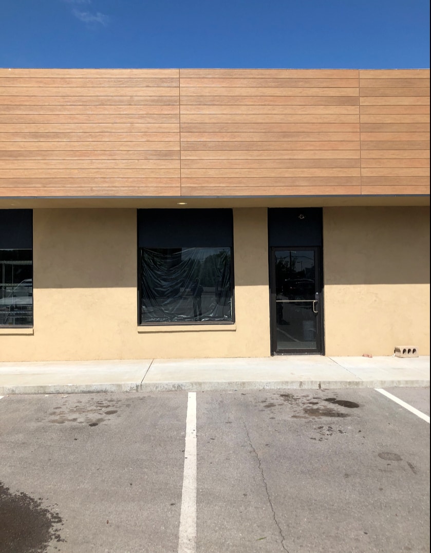 217-257 S Coltrane Rd, Edmond, OK for lease Building Photo- Image 1 of 14