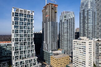 More details for 2161 Yonge St, Toronto, ON - Multifamily for Sale