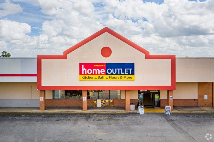 1576 Eisenhower Pky, Macon-Bibb, GA for lease - Building Photo - Image 1 of 14