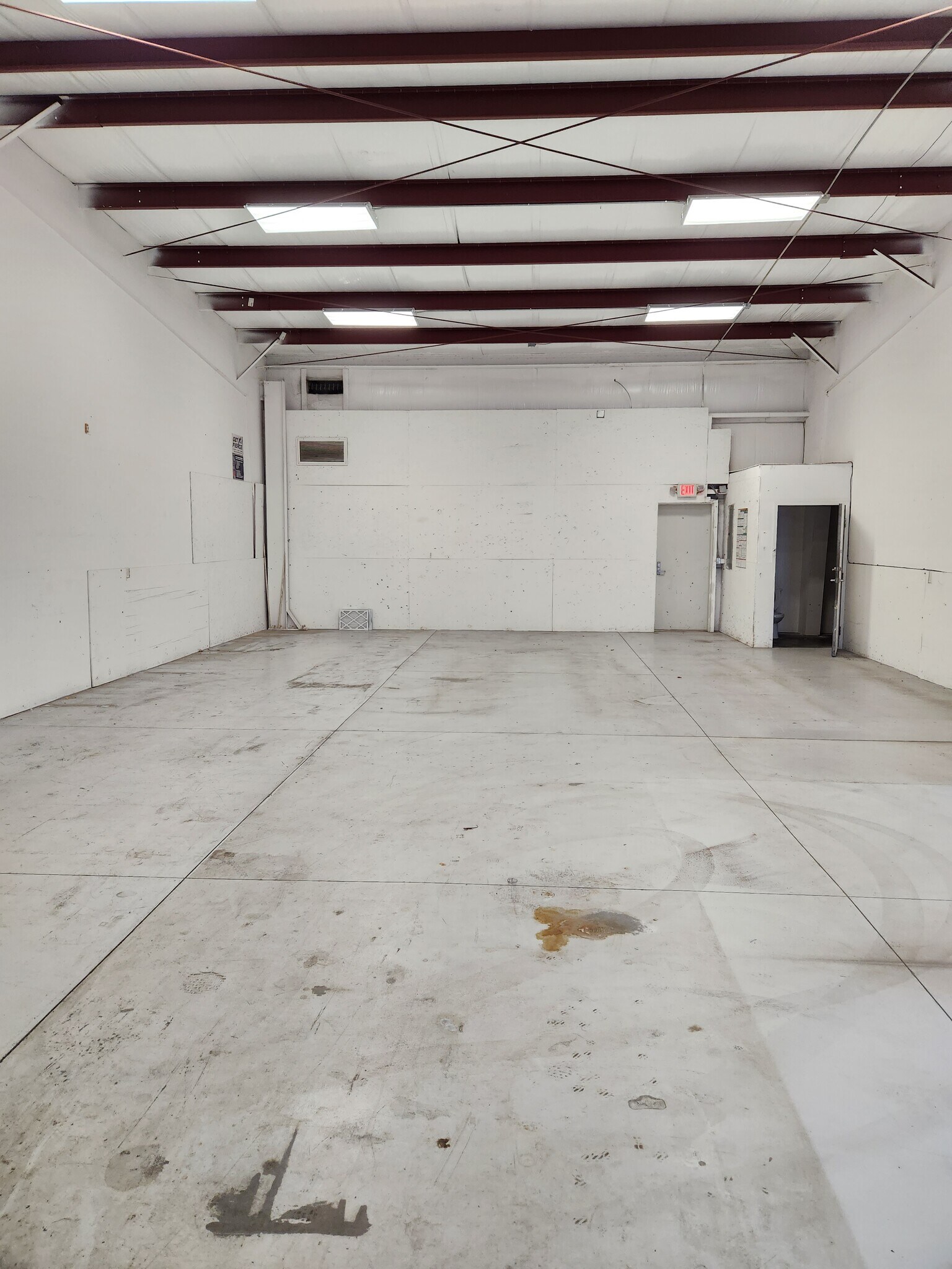 3222 26th Ave E, Bradenton, FL for sale Interior Photo- Image 1 of 1