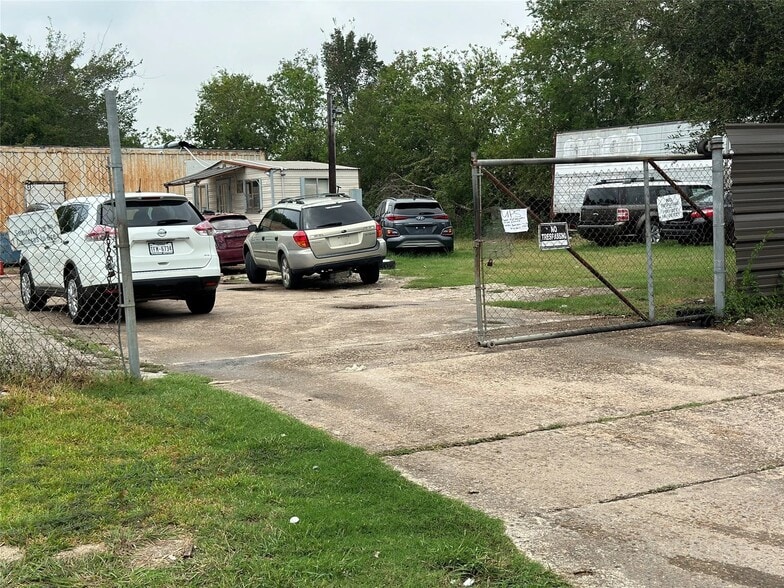 14004 Stancliff St, Houston, TX for sale - Primary Photo - Image 1 of 10