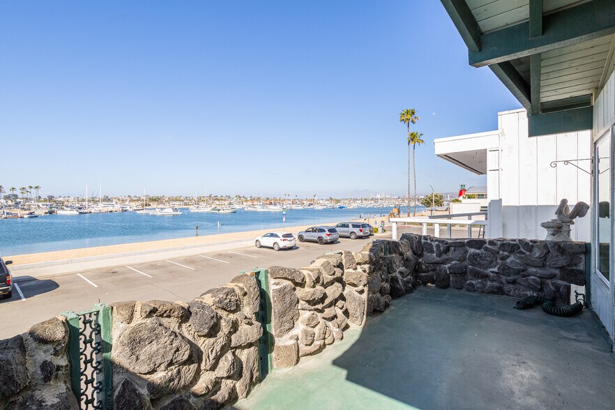 1809 W Bay Ave, Newport Beach, CA 92663 Multifamily for Sale