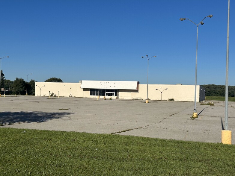 2501 N Broadway Rr 2 St, Red Oak, IA for lease - Building Photo - Image 1 of 5