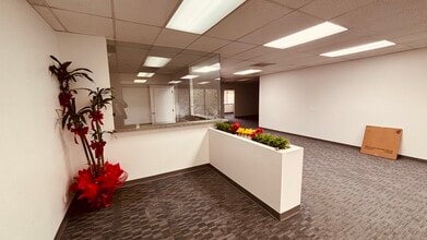 959 E Walnut St, Pasadena, CA for lease Interior Photo- Image 2 of 11