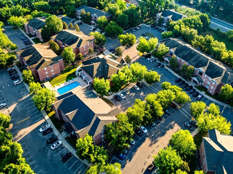 3000 S Adams St, Tallahassee, FL for sale - Building Photo - Image 1 of 52