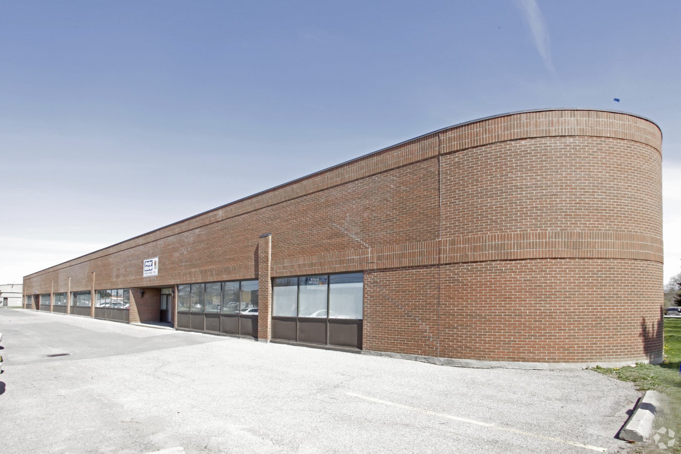 109111 Advance Blvd, Brampton, ON L6T 4H8