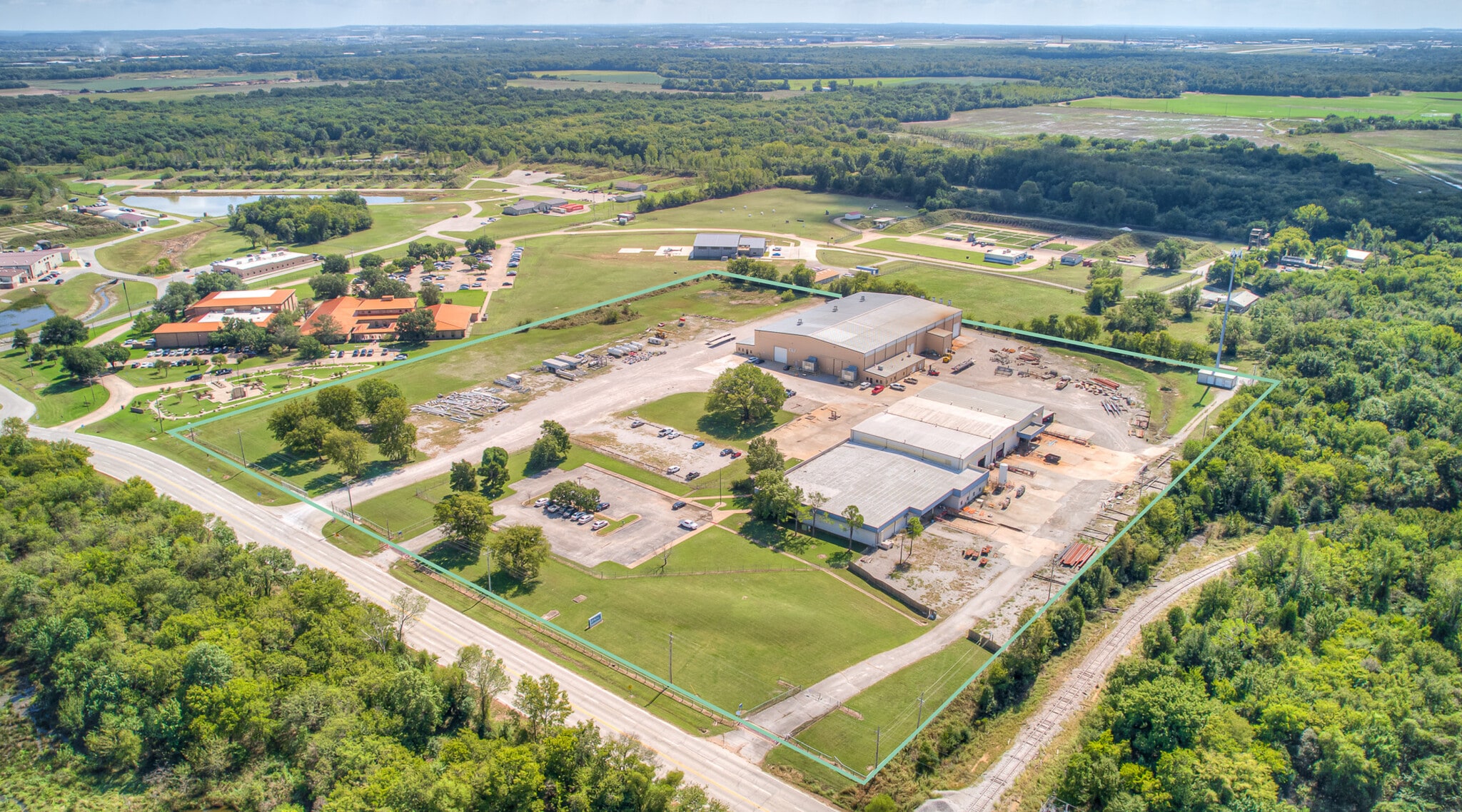 Crane Served Manufacturing Facility portfolio of 2 properties for sale on LoopNet.com Building Photo- Image 1 of 15