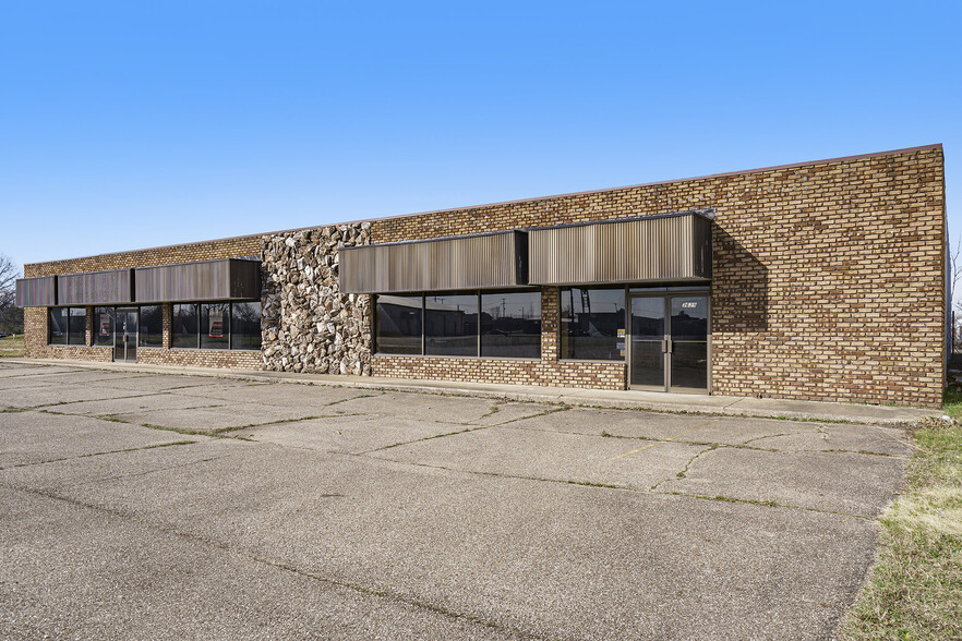 3635 E Cork St, Kalamazoo, MI for sale - Building Photo - Image 3 of 16