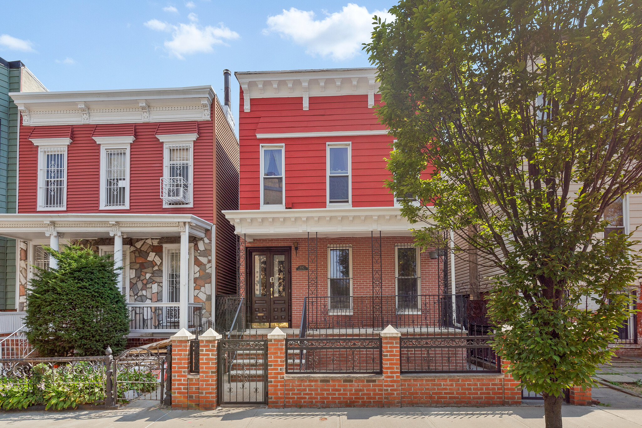 1042 Madison St, Brooklyn, NY for sale Primary Photo- Image 1 of 1