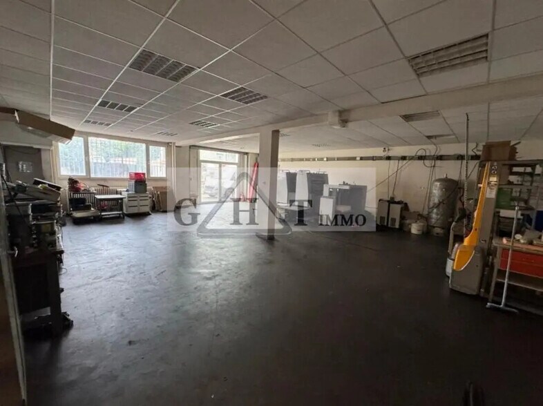 Industrial in Argenteuil for sale - Interior Photo - Image 2 of 19