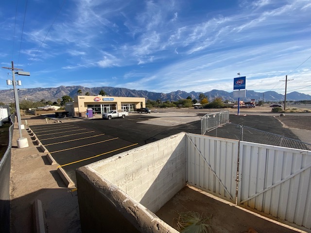 16054 N Oracle Rd, Catalina, AZ for lease Building Photo- Image 1 of 3