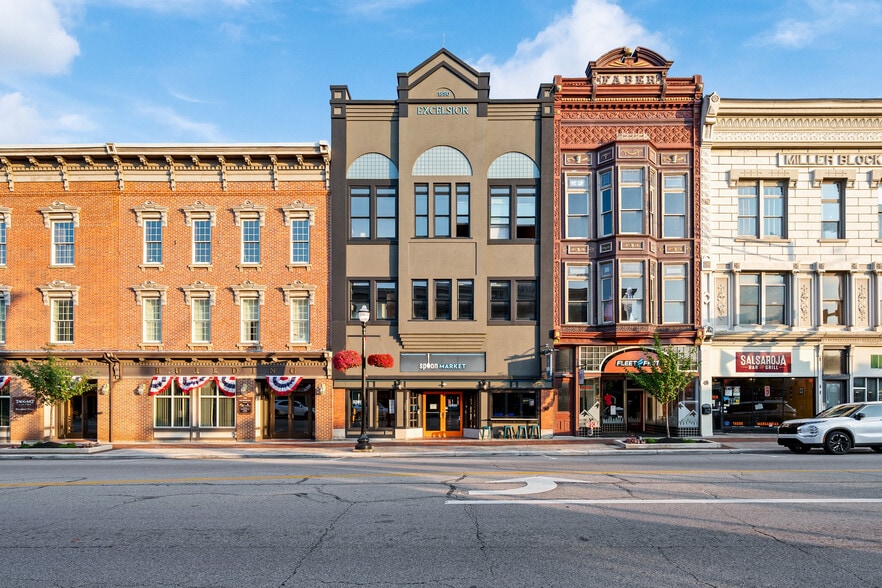 144 W Liberty St, Wooster, OH for sale - Building Photo - Image 1 of 54