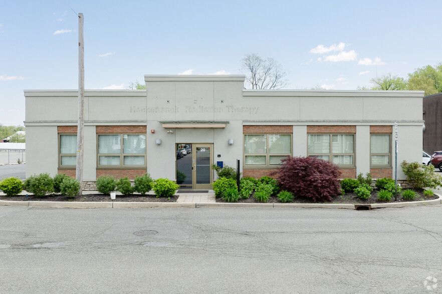 20 Woodridge Ave, Hackensack, NJ for lease - Building Photo - Image 3 of 25