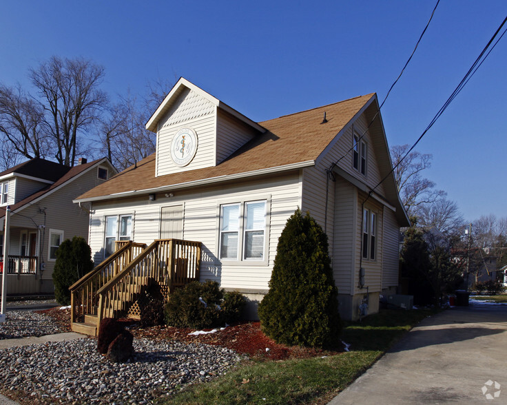 119 E Laurel Rd, Stratford, NJ for sale - Primary Photo - Image 1 of 11