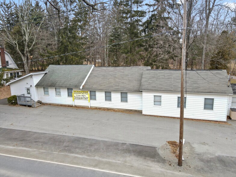 143 Lower Swiftwater Rd, Swiftwater, PA 18370