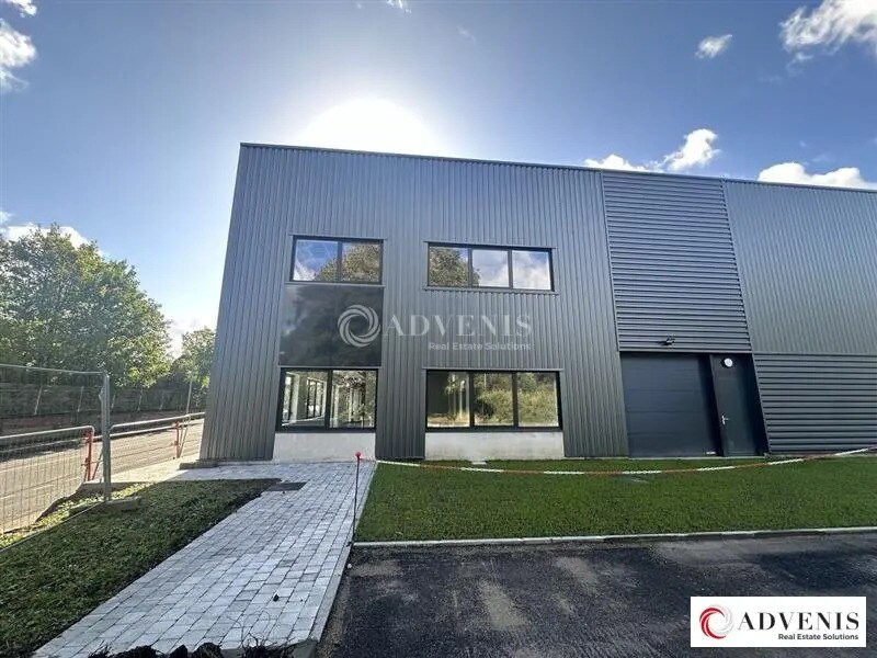Flex in Tourcoing for sale Building Photo- Image 1 of 12