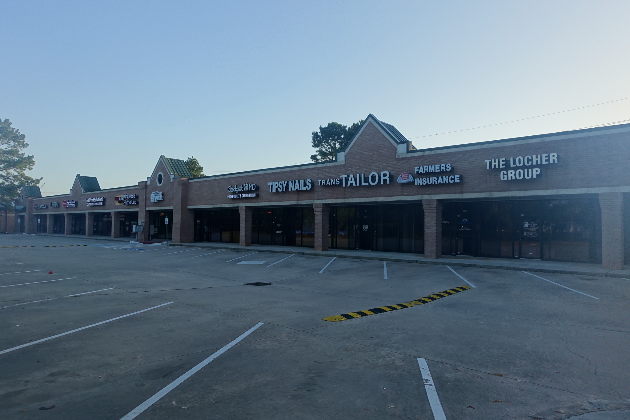 2714 W Lake Houston Pky, Kingwood, TX for sale Building Photo- Image 1 of 1