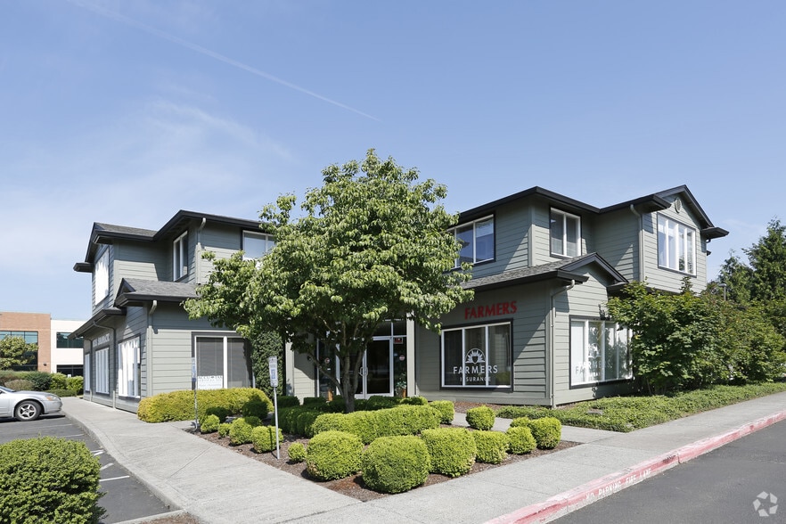 12214 SE Mill Plain Blvd, Vancouver, WA for lease - Primary Photo - Image 1 of 12