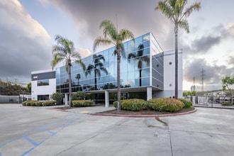 5660 Eastgate Dr, San Diego, CA for lease Building Photo- Image 2 of 2