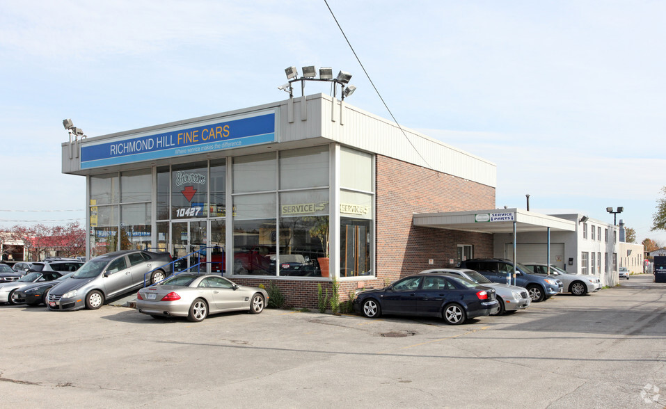 10427 Yonge St, Richmond Hill, ON for lease - Primary Photo - Image 1 of 5