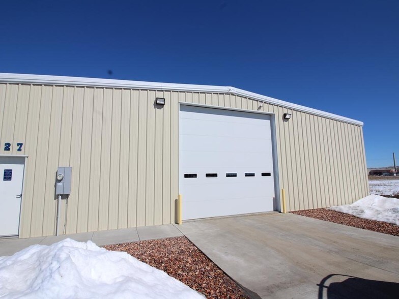 127 Kokomo Rd, Hardin, MT for sale - Primary Photo - Image 1 of 1