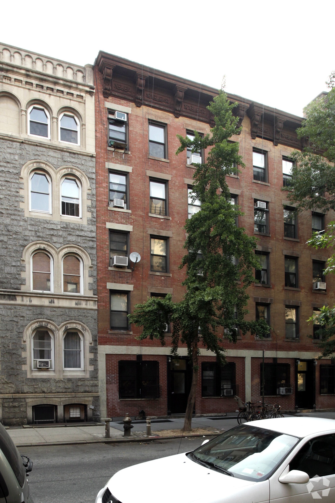 175 E Third St, New York, NY for sale Primary Photo- Image 1 of 4
