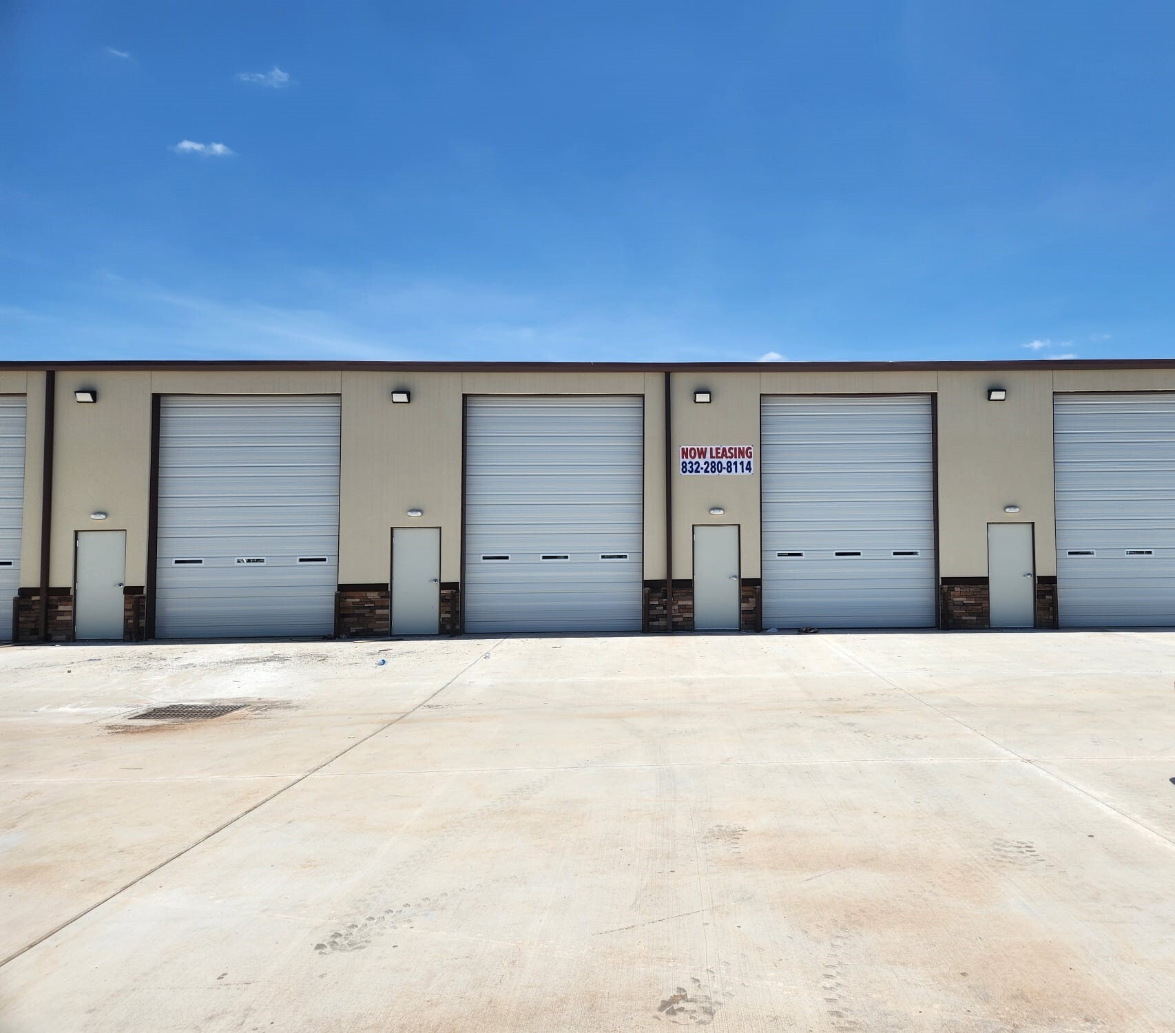 1919 FM 1092 Rd, Missouri City, TX for lease Building Photo- Image 1 of 4