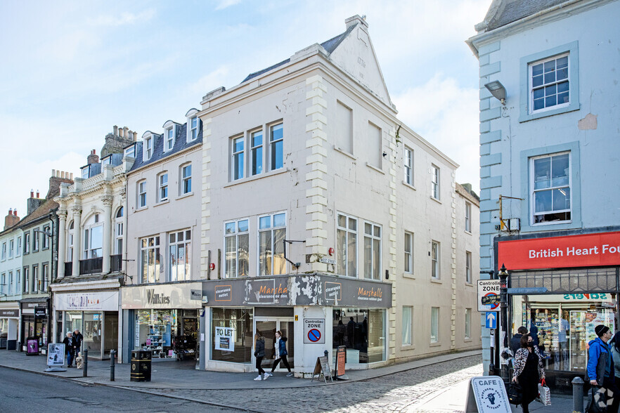 57-59 Marygate, Berwick Upon Tweed for lease - Primary Photo - Image 1 of 3