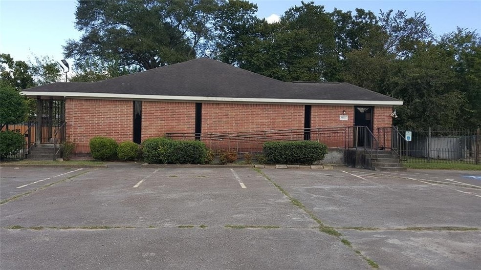 9802 Homestead Rd, Houston, TX for lease - Building Photo - Image 1 of 42