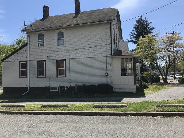 711 Broad St, Shrewsbury, NJ 07702 | LoopNet