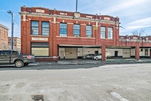 158 Chestnut St, Holyoke MA - Warehouse