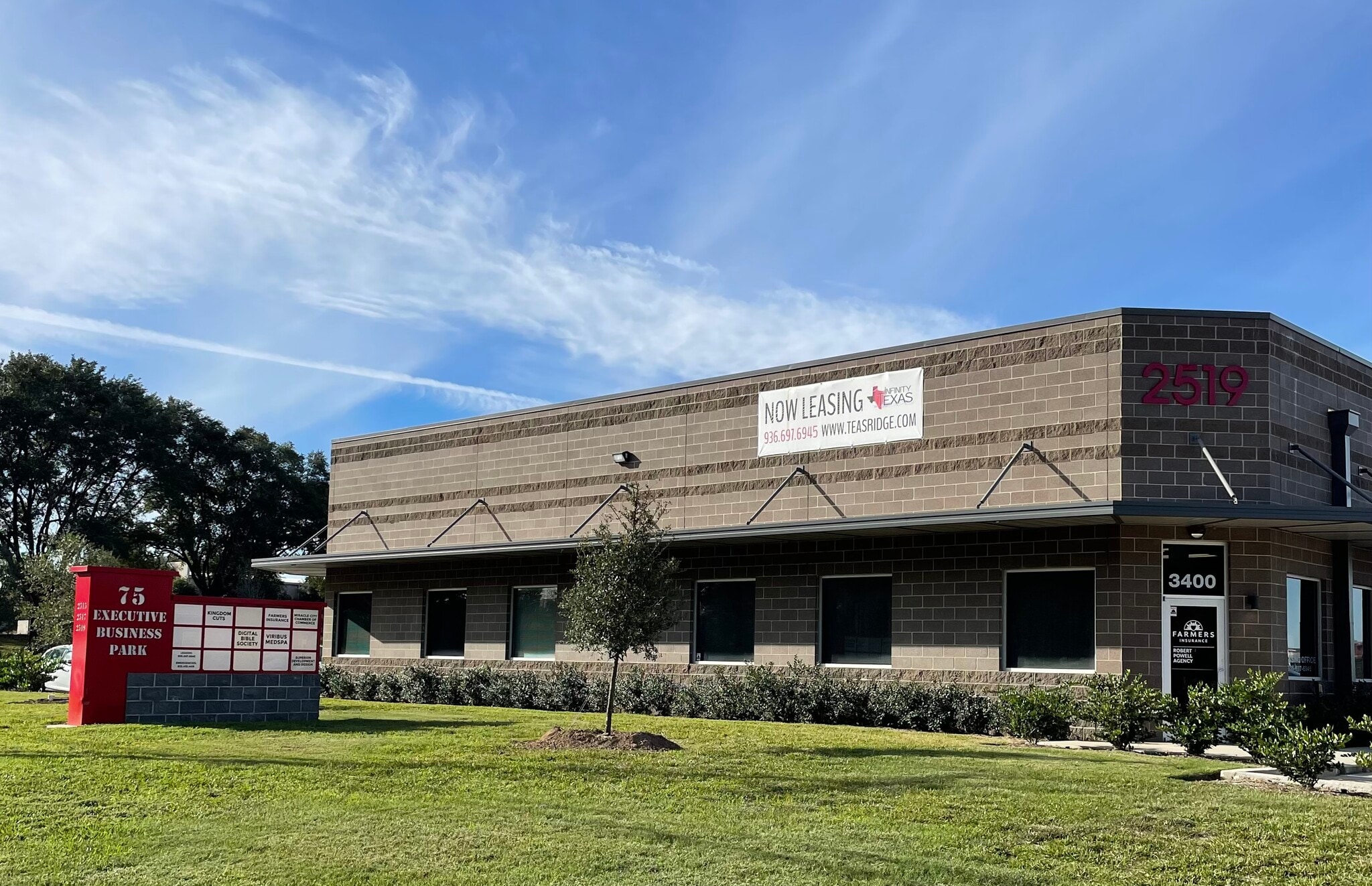 2519 N Frazier St, Conroe, TX for lease Building Photo- Image 1 of 20