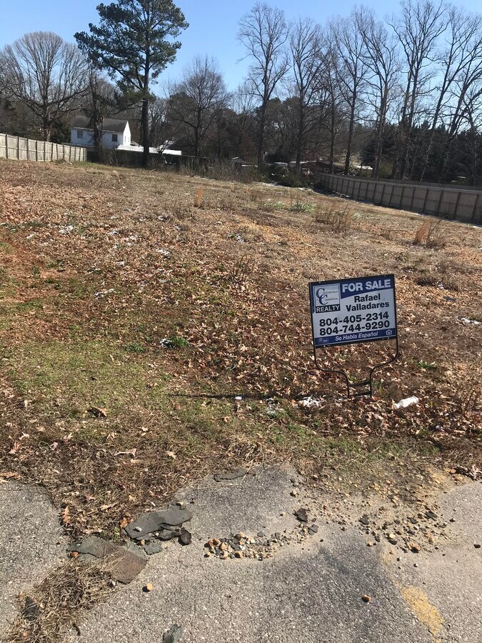 7109 Jefferson Davis Hwy, Chesterfield, VA 23237