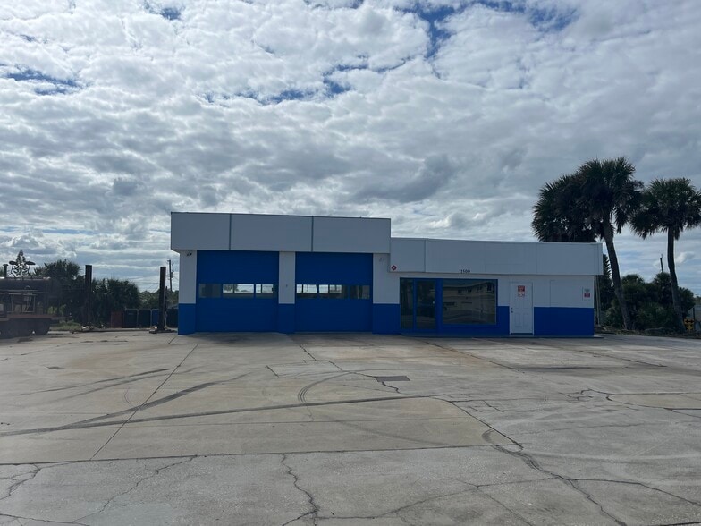 1500 Ocean Shore Blvd, Ormond Beach, FL for sale - Building Photo - Image 2 of 7