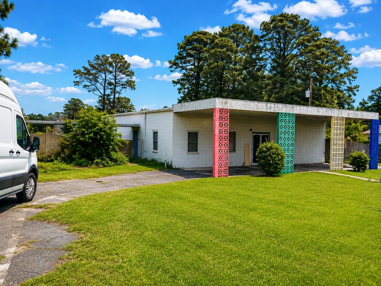 2700 Ashland Rd, Columbia, SC for sale - Building Photo - Image 2 of 2