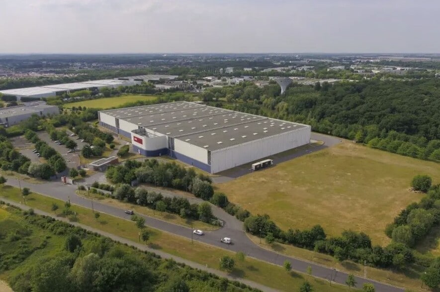 15 Rue Du Bois Des Saints Peres, Savigny-le-Temple for lease - Primary Photo - Image 1 of 1