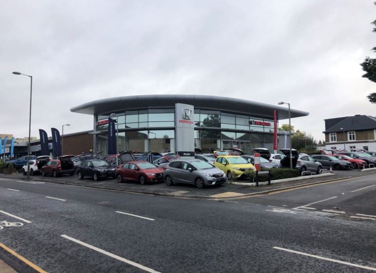 Portsmouth Rd, Thames Ditton, KT7 0EQ