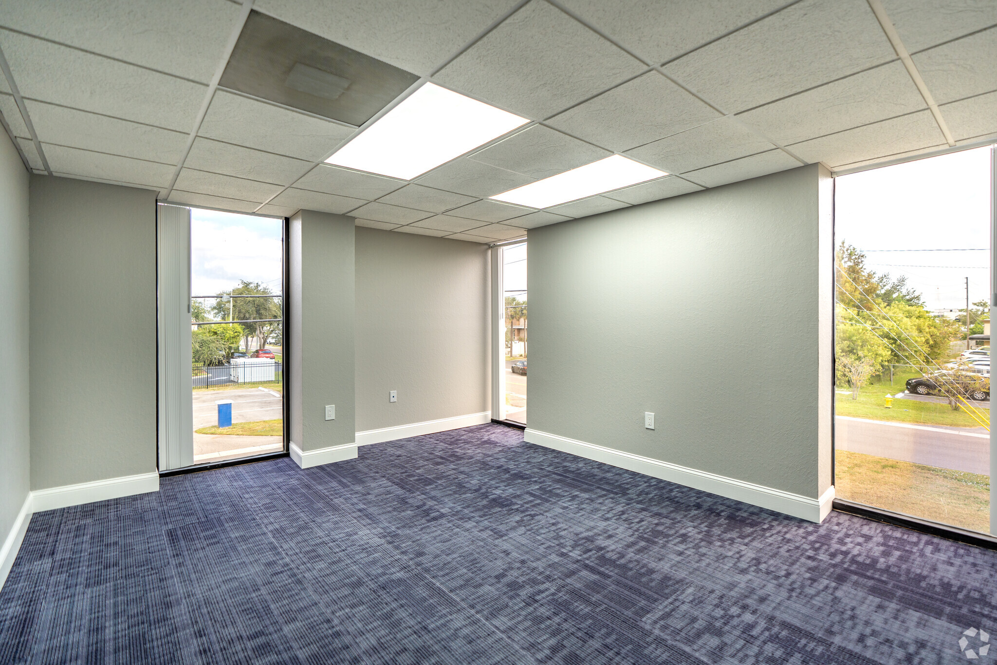 13246 38th St N, Clearwater, FL for lease Interior Photo- Image 1 of 1