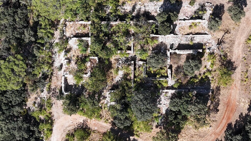 Land in Pareja, Guadalajara for sale - Aerial - Image 3 of 5